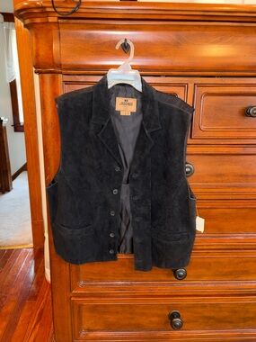 J. Riggings Black Suede Leather Vest NWT Size L Button Front